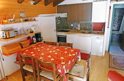 Graechen Apartamento | Apartment Gentiana - Utoring-42 by Interhome