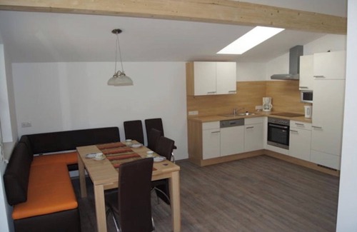 Stumm Apartamento | Apartamento "Gertis Top 2" con vistas a la montaña, Wi-Fi y balcón