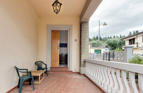 Calenzano Apartamento | Apartamento "Giada" con terraza privada y Wi-Fi