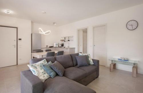 Cola Apartamento | Apartment Ginestra Gialla With Pool
