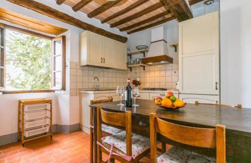 Poggibonsi Apartamento | Apartment Giuggiolo 6 by Interhome