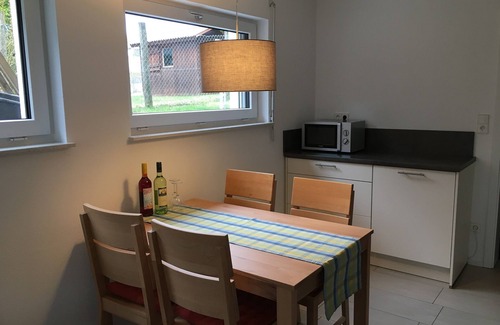 Beuren Apartamento | Apartment 'Gluiber' with Mountain View, Private Terrace and Wi-Fi