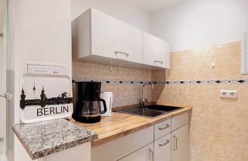 Nikolassee Apartamento | Apartamento 'Grüne Oase In Der Großstadt' con terraza privada, jardín privado y Wi-Fi