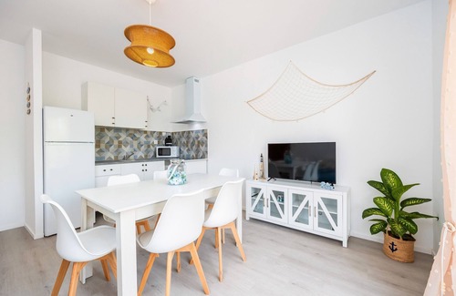 Cala Ferrera Apartamento | Apartamento 'Gran Sol Family 6' con piscina compartida, Wi-Fi y aire acondicionado