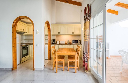 Son Parc Apartamento | Apartamento "Green Park B18" con terrazas privadas, piscina compartida y Wi-Fi