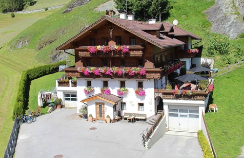 Pragraten Apartamento | Apartamento Großglockner - Innerkratzerhof **** 4 apartamentos