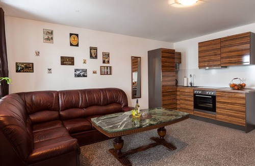 Hopfen am See Apartamento | Apartment "Guinness Suite" in the Vitusfort house