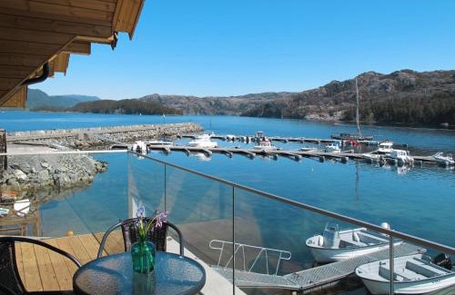 Stord Apartamento | Apartment Gurevika by Interhome