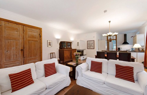 Gingst Apartamento | Apartamento 'Gut Rattelvitz - Parterre Ost' con vistas al mar, terraza privada y Wi-Fi