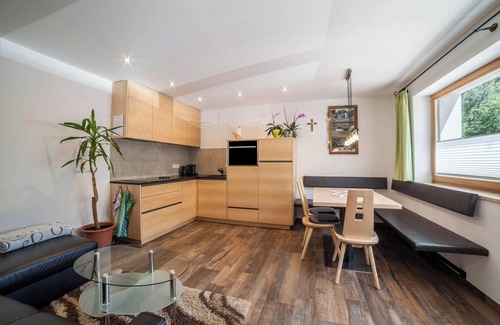 Curon Venosta Apartamento | Apartamento "Haus Fliri" en el valle de Etschtal con Wi-Fi, jardín y terraza