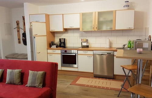 Freiimfelde - Kanenaer Weg Apartamento | Apartment Halle Saale - beautiful modern furnished 1R-apartment for 1-3 pers.