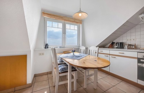 Langeneß Apartamento | Apartamento 'Hallighof' con vistas al mar, jardín compartido y Wi-Fi