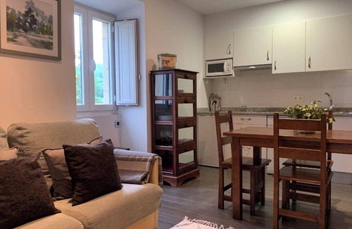 Ituren Apartamento | Apartamento 'Hartza' con vistas a la montaña, Wi-Fi y aire acondicionado