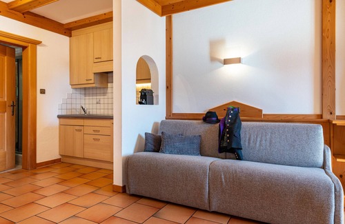 Villabassa Apartamento | Apartamento Häuslerhof Pinus con vistas a la montaña, balcón y Wi-Fi