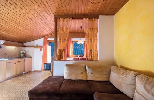 Racines Apartamento | Apartamento "Heiserhof - Birke" con vistas a la montaña, balcón y Wi-Fi