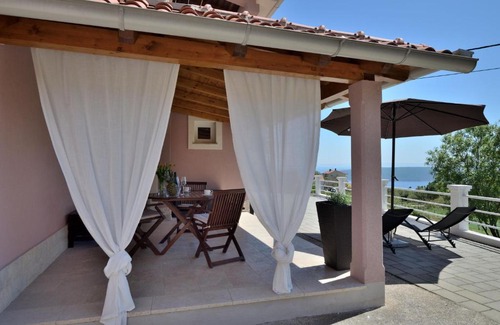 Sveta Jelena Apartamento | Apartment Hill