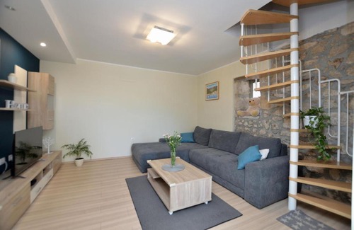 Sveta Jelena Apartamento | Apartment Hill