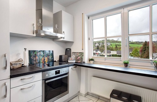 Balve Apartamento | Apartamento 'Hönneblick' con terraza privada, jardín privado y Wi-Fi