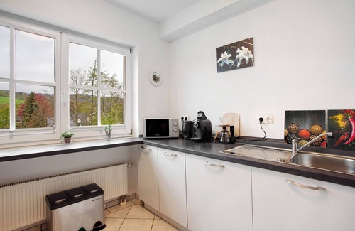 Balve Apartamento | Apartamento 'Hönneblick' con terraza privada, jardín privado y Wi-Fi