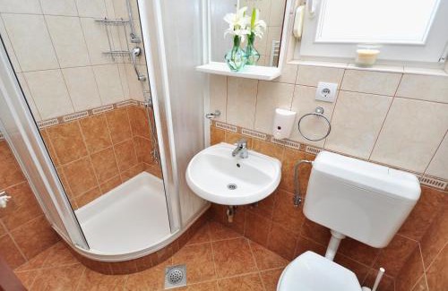 Kastel Stafilic Apartamento | Apartment House Jerko