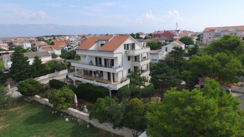 Povljana Apartamento | Apartment House Nono
