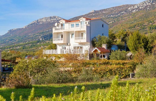 Kastel Kambelovac Apartamento | Apartments Goran Standard apartment with sea view