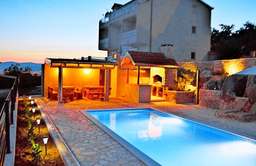 Kastel Kambelovac Apartamento | Apartments Goran Standard apartment with sea view
