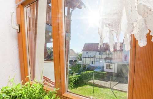 Densberg Apartamento | Apartamento moderno en Densberg cerca del bosque