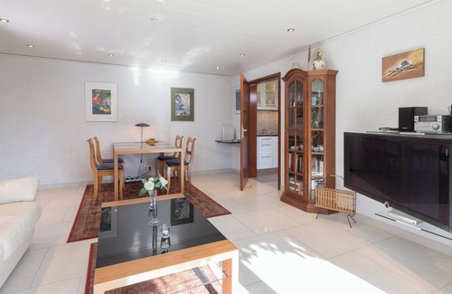 Unteruhldingen Apartamento | Apartamento 'Im Haus 31' con terraza privada, jardín privado y Wi-Fi