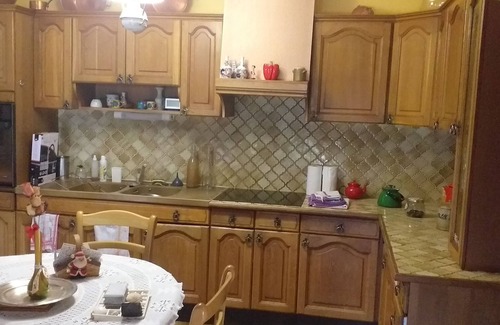 Saint-Privat-des-Vieux Casa | APARTMENT IN VILLA WITH POOL AND SHELTER