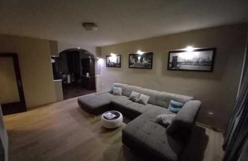 Osijek Apartamento | Apartment I&M