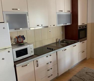 Podmaine Apartamento | Apartment IDA