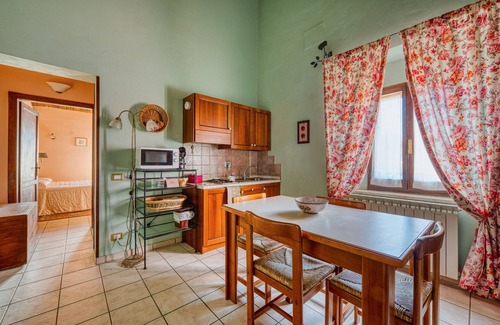 Pietrauta Apartamento | Apartamento 'Il Grappolo E La Rosa Centifolia' con jardín compartido y Wi-Fi