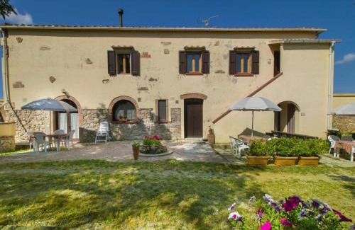 Bibbona Apartamento | Apartment Il Secondo-1 by Interhome