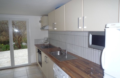 Saint-Jeannet Apartamento | Apartamento en hermosa casa nueva con piscina