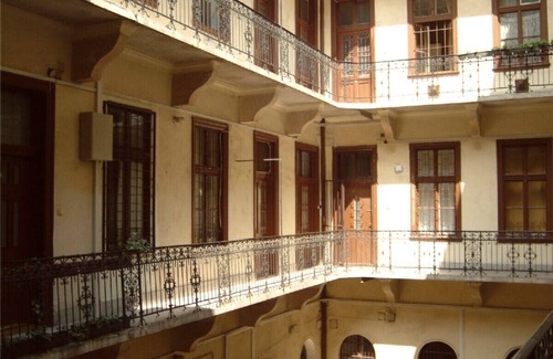 Csarnok negyed Apartamento | Vivir en una casa de vecindad clásica de la ciudad de Budapest Jozsef