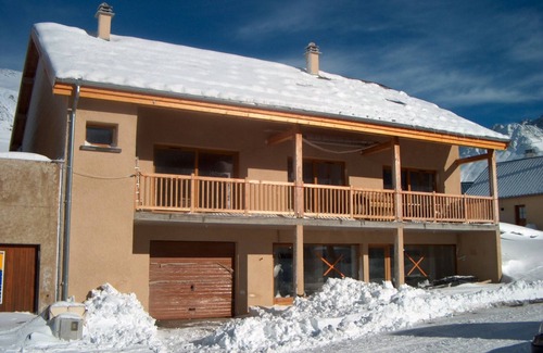 Villar-d'Arene Apartamento | Apartment in a mountain chalet, Villar d'Arène, Pays de la Meije/col du Galibier