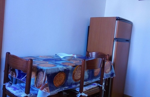 Barriera Vecchia-San Giacomo Apartamento | Apartamento en un condominio pequeño: LA CASA DI TANIA.