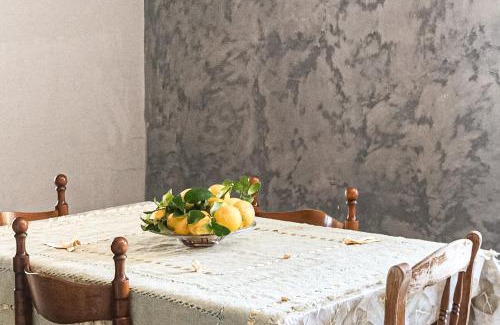 Trabia Apartamento | Apartment in a villa in Trabia 3 bedrooms and parking
