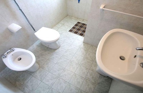 Capilungo Apartamento | Apartamento en una villa a 30 metros del mar.
