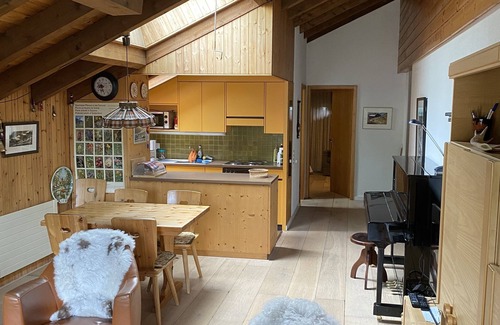 Adelboden Apartamento | Apartamento en Adelboden, situado en el pueblo con hermosas vistas