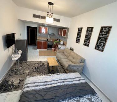 Ajman Apartamento | Apartment in Ajman,Studio flat