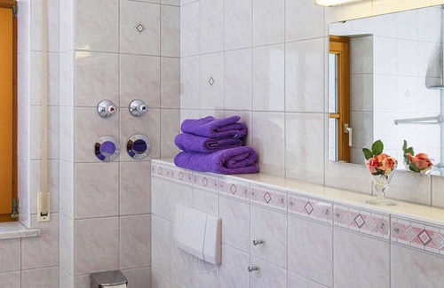 Weissbach Apartamento | Apartamento en Bayerisch Gmain con sauna de pago