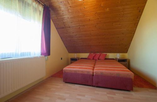 Balatonkeresztur Apartamento | Apartment in Balatonkeresztur 36546