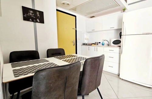 Bat Yam Apartamento | 908