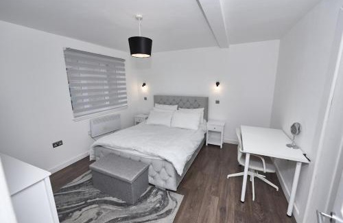 Aylesbury Apartamento | Apartment in Buckinghamshire with Secured Parking