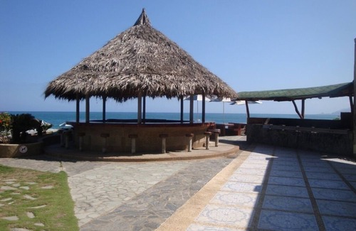 Caraballeda Apartamento | Apartment in Caraballeda with stunning ocean views