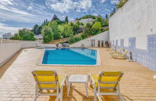 Carvoeiro Casa | Apartment in center with pool (Colina Branca)