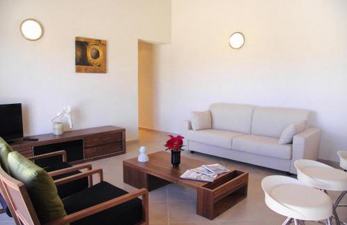 Porto-Vecchio Apartamento | Apartment in Corsica near Palombaggia Beach