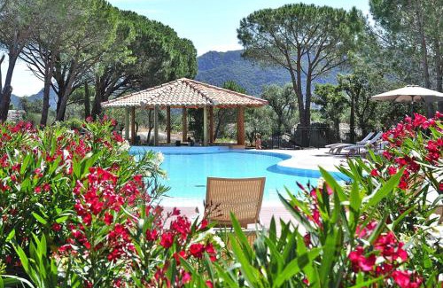 Porto-Vecchio Apartamento | Apartment in Corsica near Palombaggia Beach